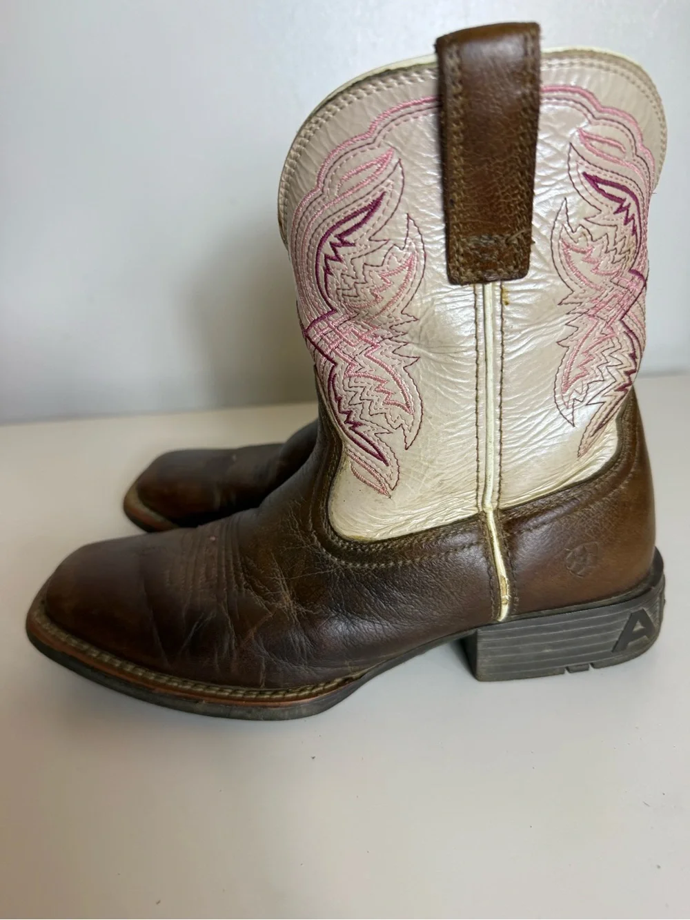 Ariat Kids Fatbaby Brown Leather Western Cowboy Boots Square Toe Cream Shaft